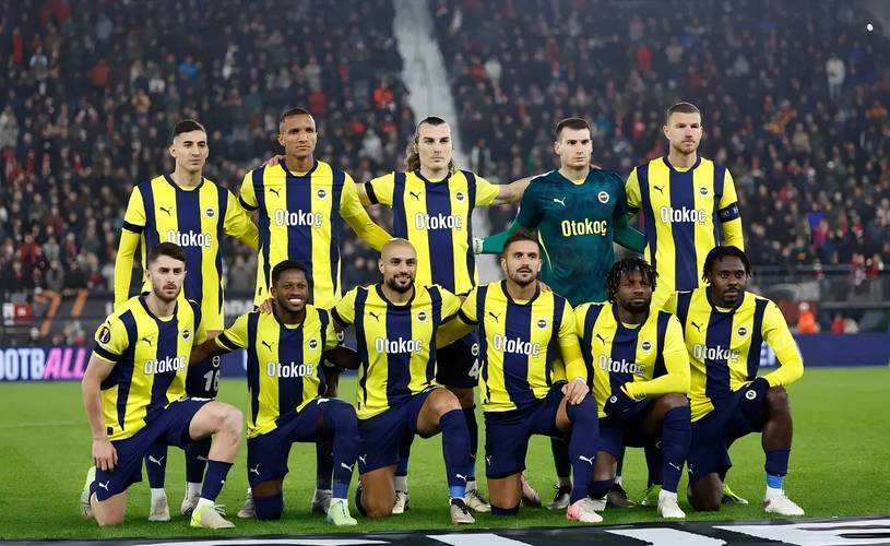 九游体育入口-转会期纽卡斯尔备战法国杯，防线松动细节曝光，管理层满意，阵容厚度经受考验(周六008英超纽卡斯尔联vs布赖顿)